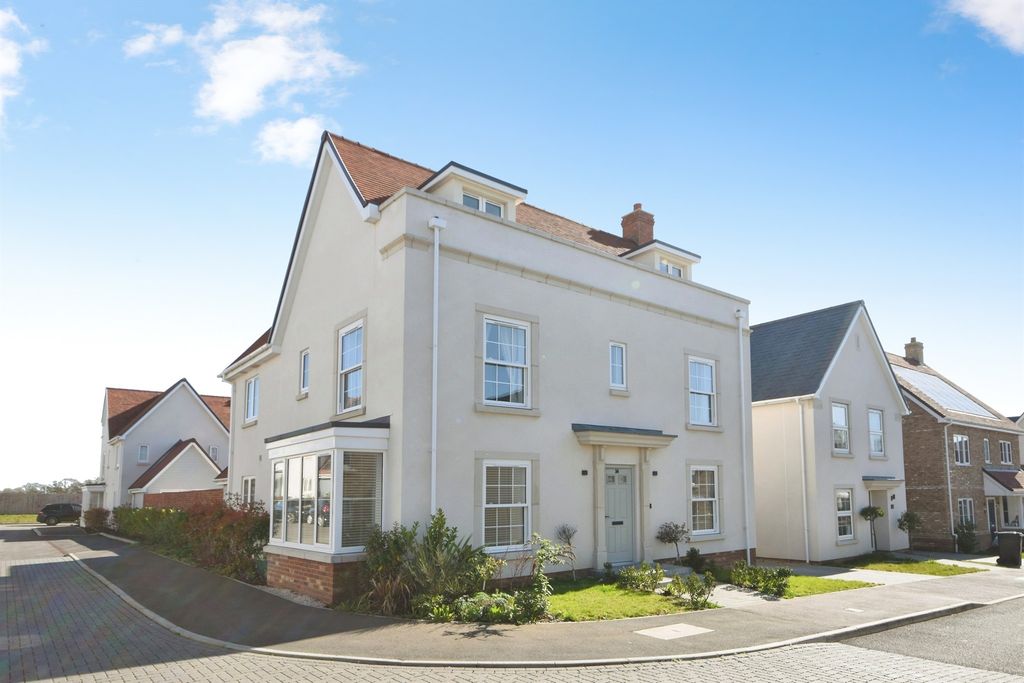 Property photo 1 of 20