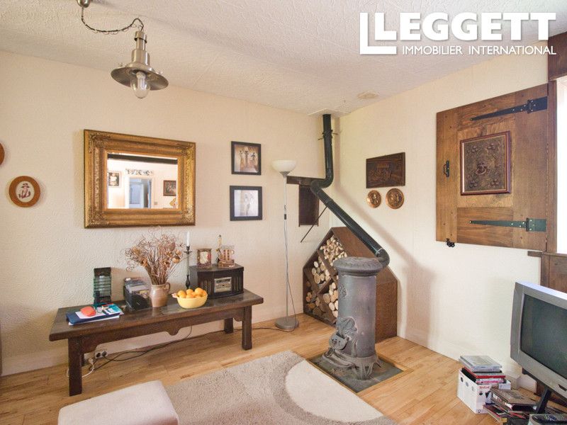 Property photo 3 of 10