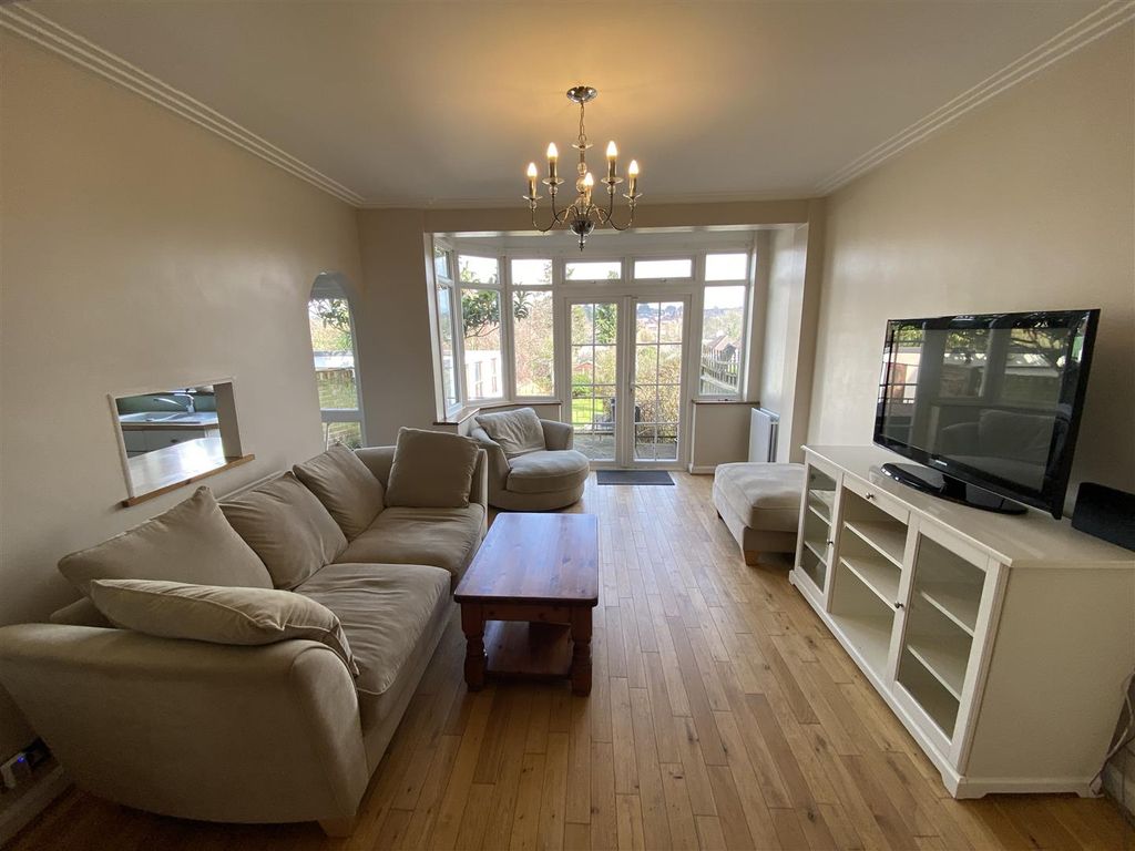 Property photo 2 of 30 Rear Lounge