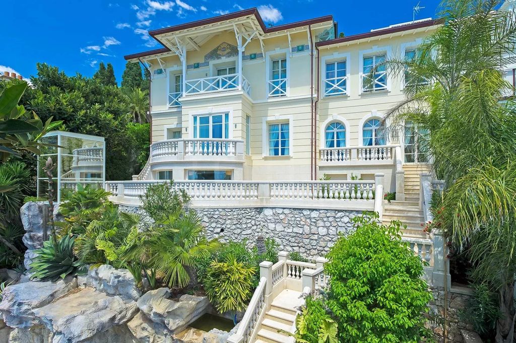 Property photo 1 of 42