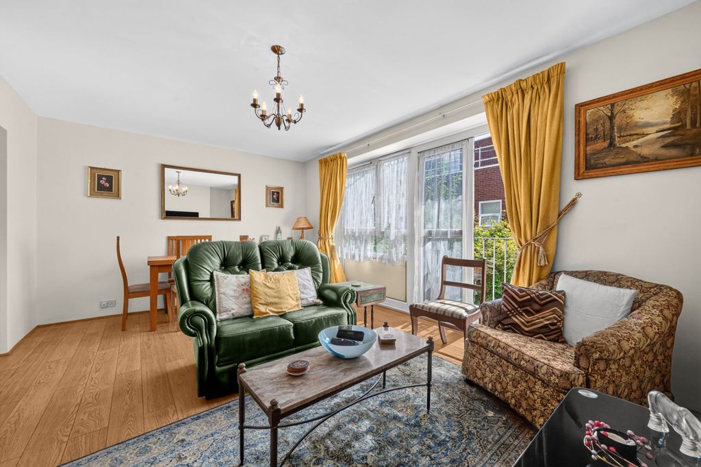 Property photo 2 of 15