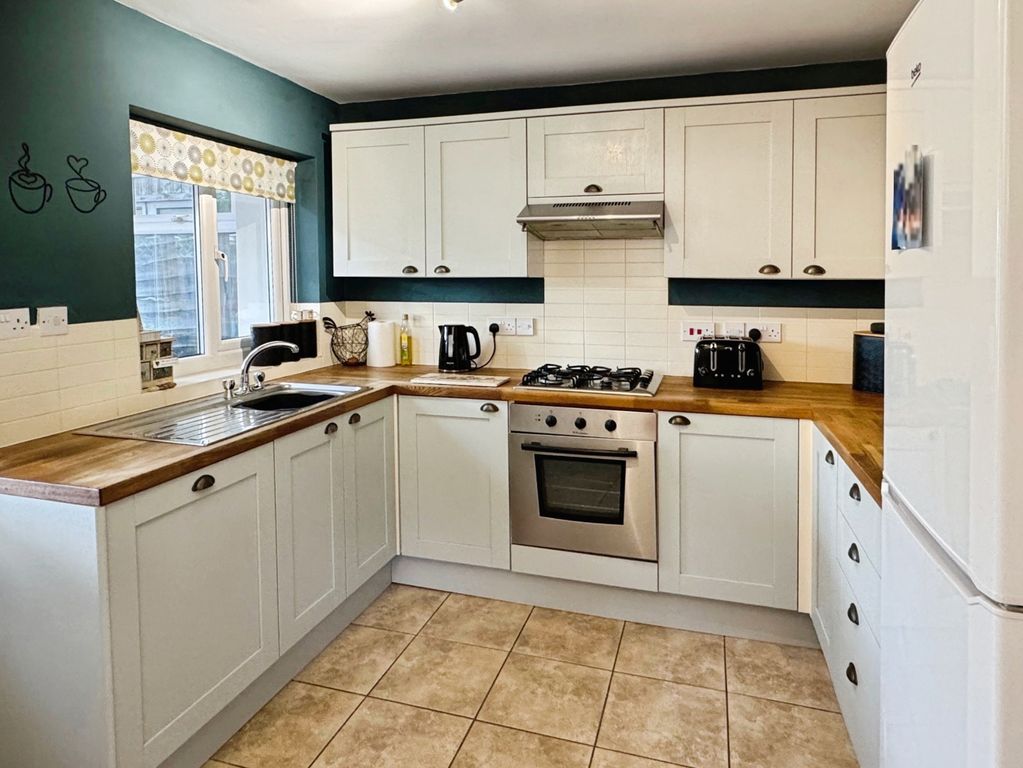 Property photo 3 of 14 Pbox-Img.Jpg