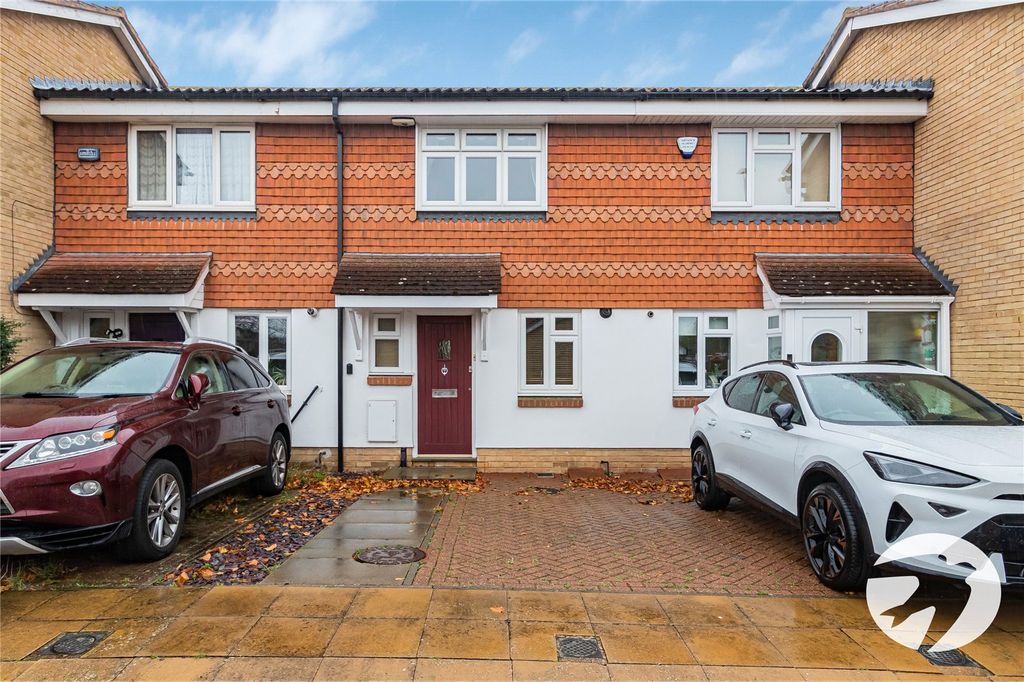 Property photo 1 of 13 External