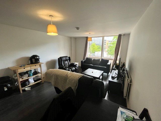 Property photo 2 of 6 Lounge