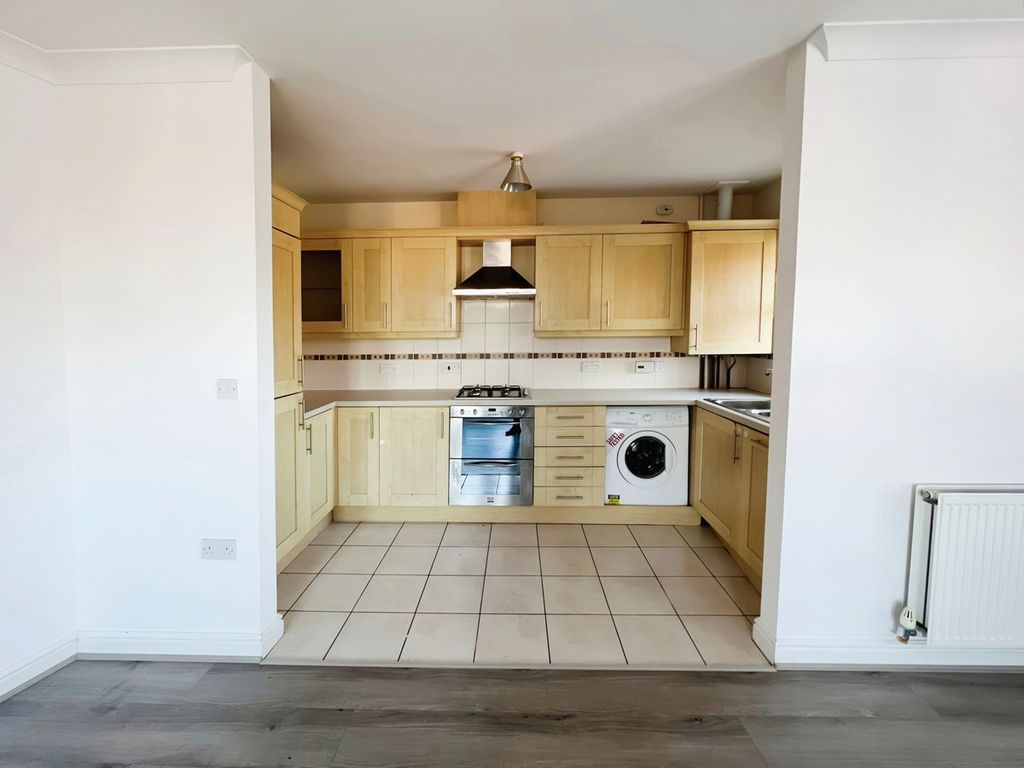 Property photo 2 of 7