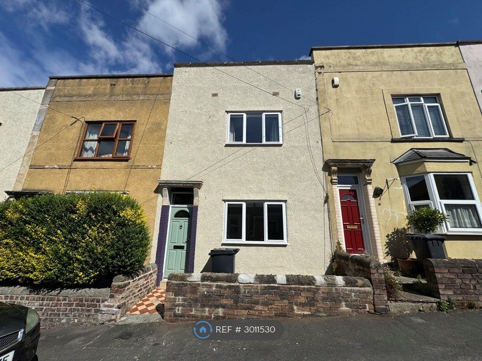 Property photo 1 of 12