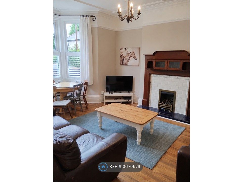 Property photo 3 of 31