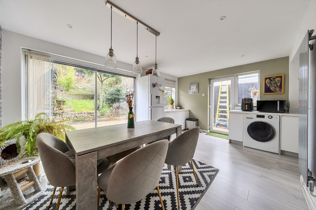 Property photo 3 of 22 1414550-11-6995d162A5724.Jpg