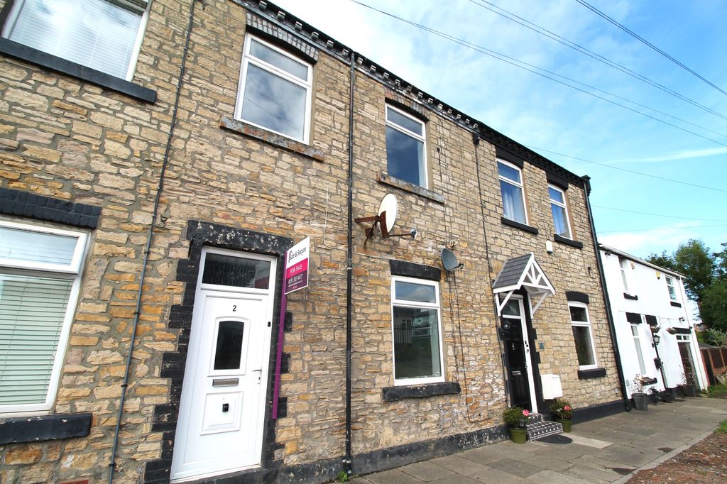 Property photo 1 of 18