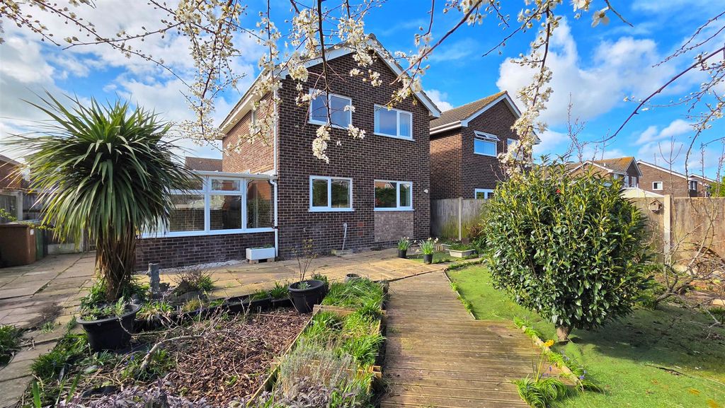 Property photo 1 of 14 Rear Shot