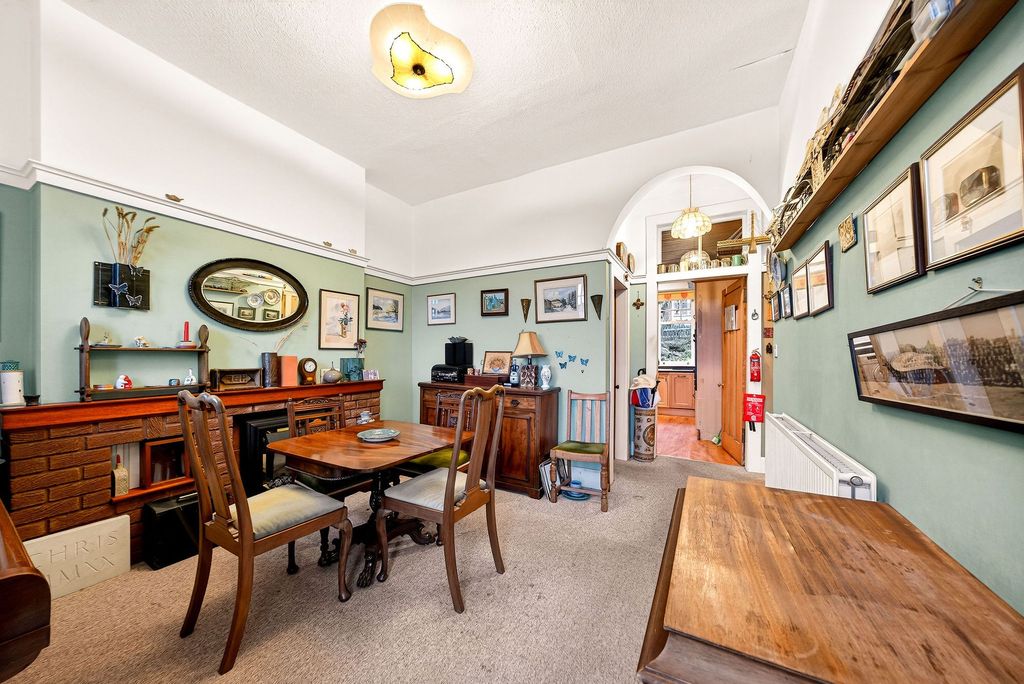 Property photo 3 of 29 Dining Room
