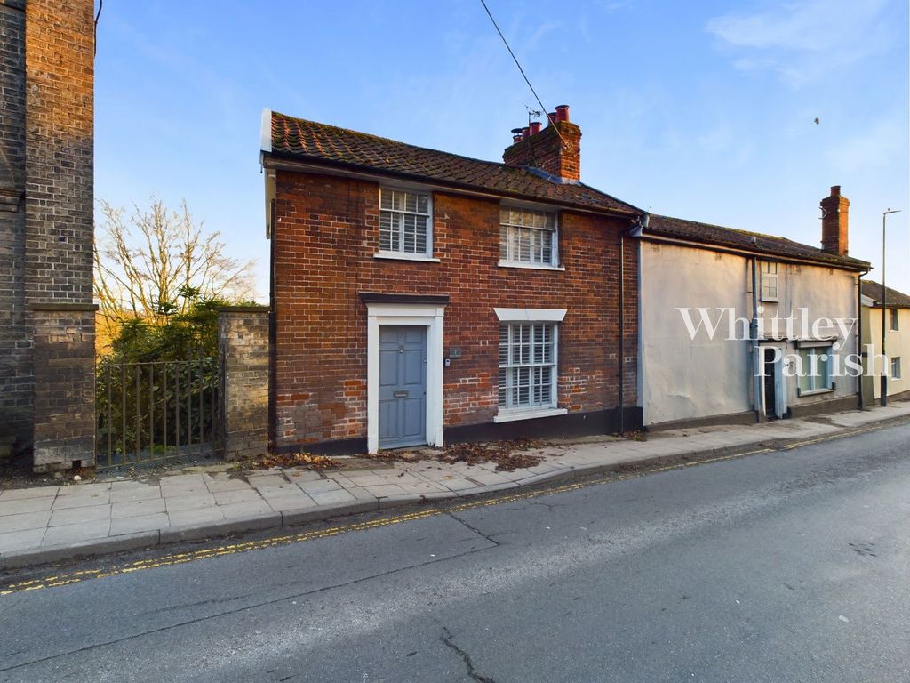 Property photo 1 of 27