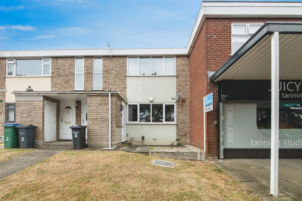 Property photo 1 of 12