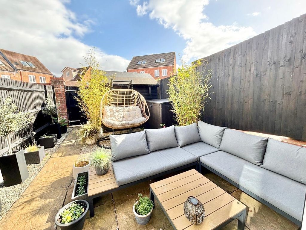 Property photo 3 of 13