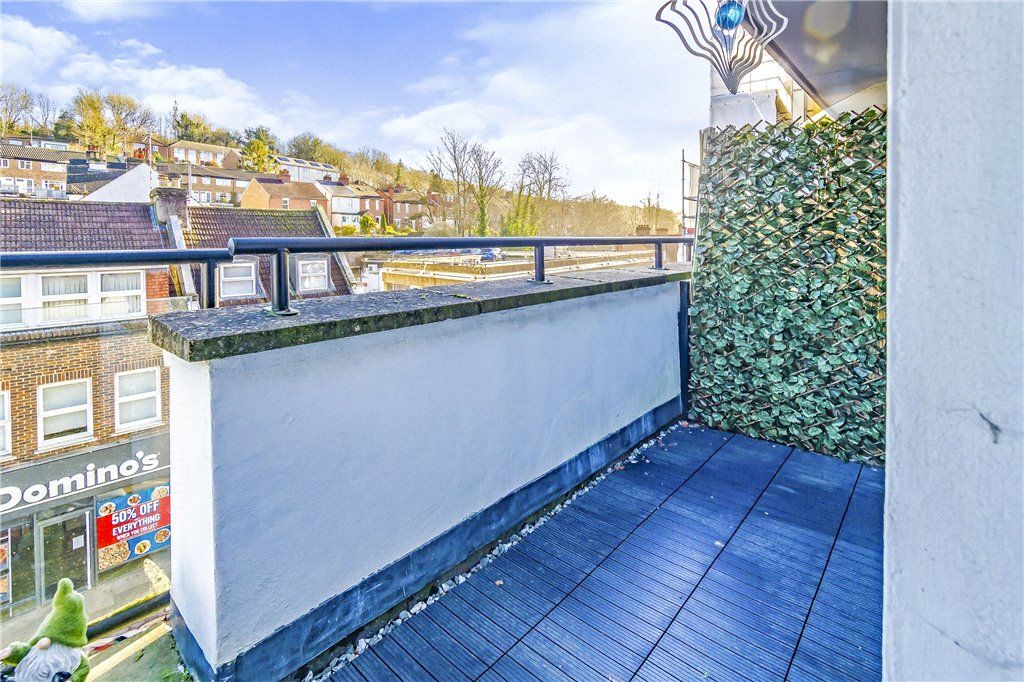 Property photo 1 of 20 Photography