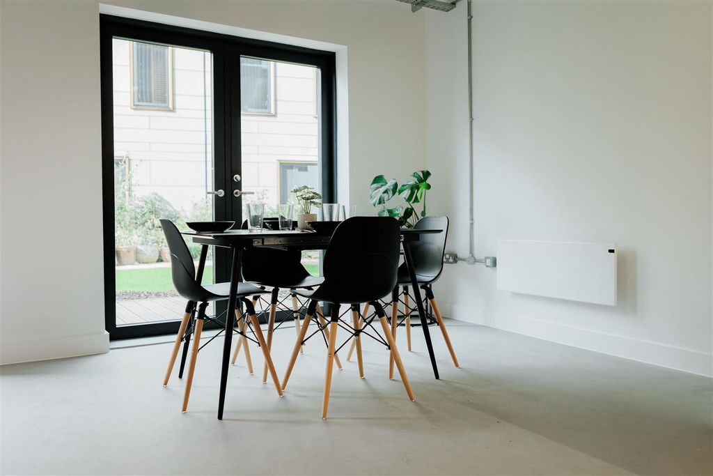 Property photo 3 of 12 B9Qqho9Sz0-Gbagxjbc7Ca.Jpg