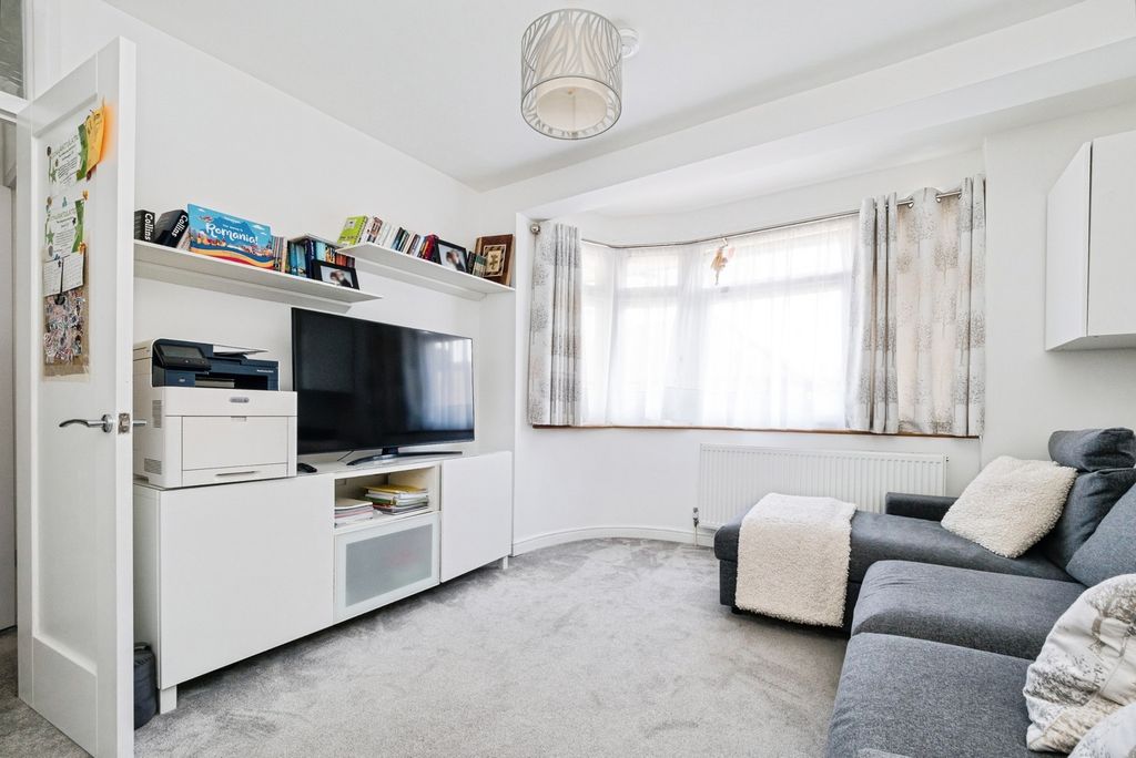Property photo 3 of 13 Pbox-Img.Jpg