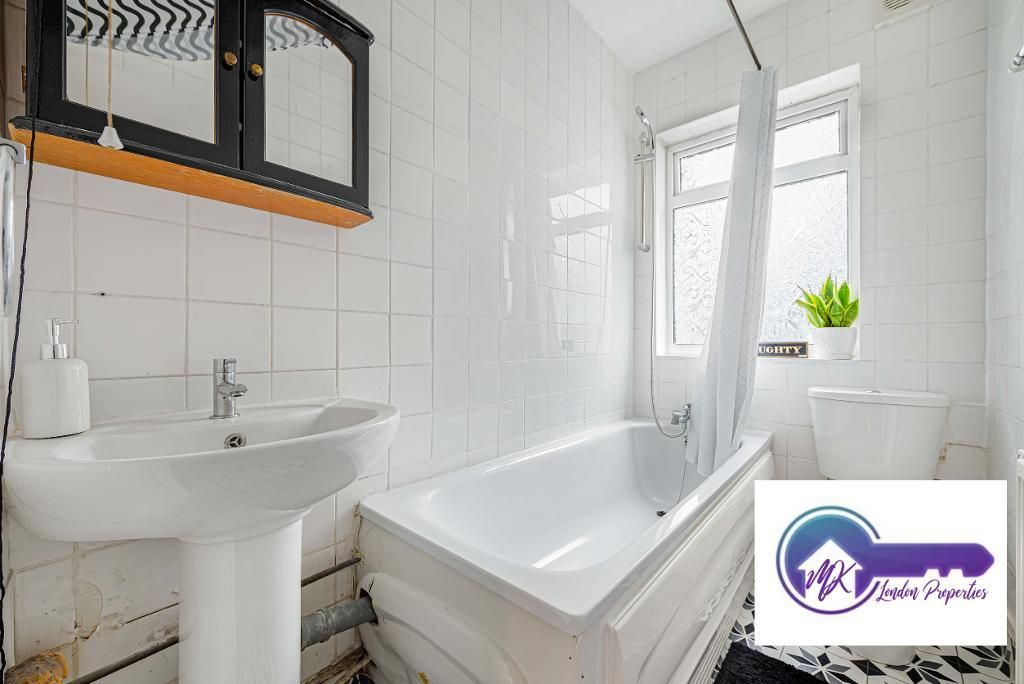 Property photo 3 of 6 Photo 3