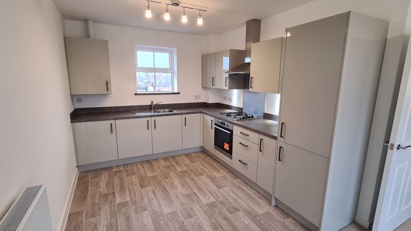 Property photo 1 of 11 Photo 2