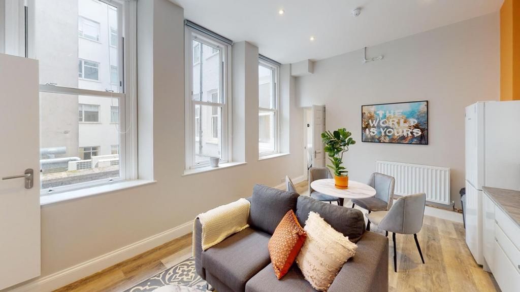Property photo 3 of 11 A Bright And Spacious Modern Living Room, Perfect ...