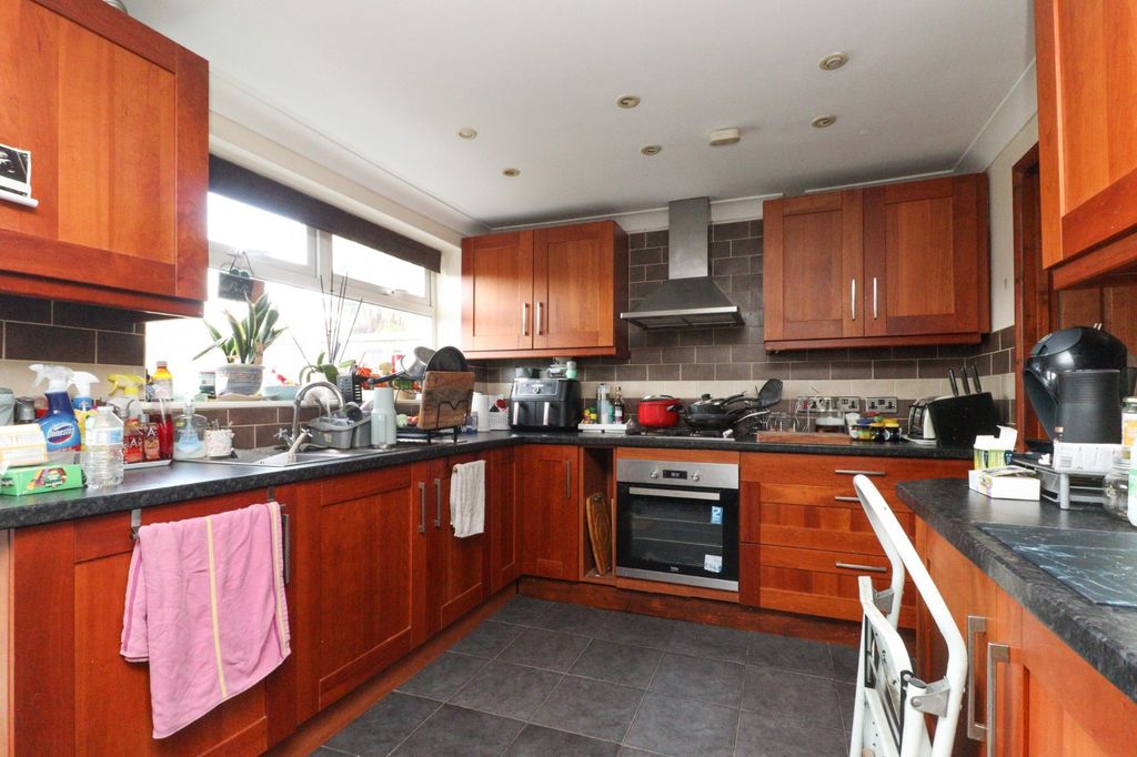 Property photo 2 of 10 Picture 2