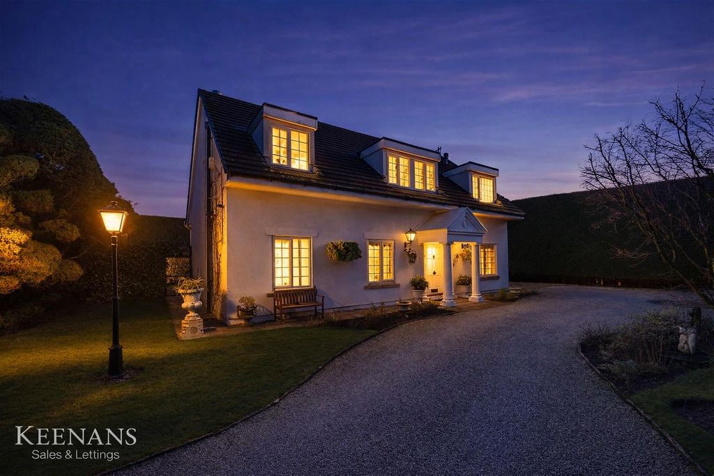 Property photo 1 of 74 9B6Acbcc-Cbbb-4B0C-8Aa5-A619E852E13B.Png