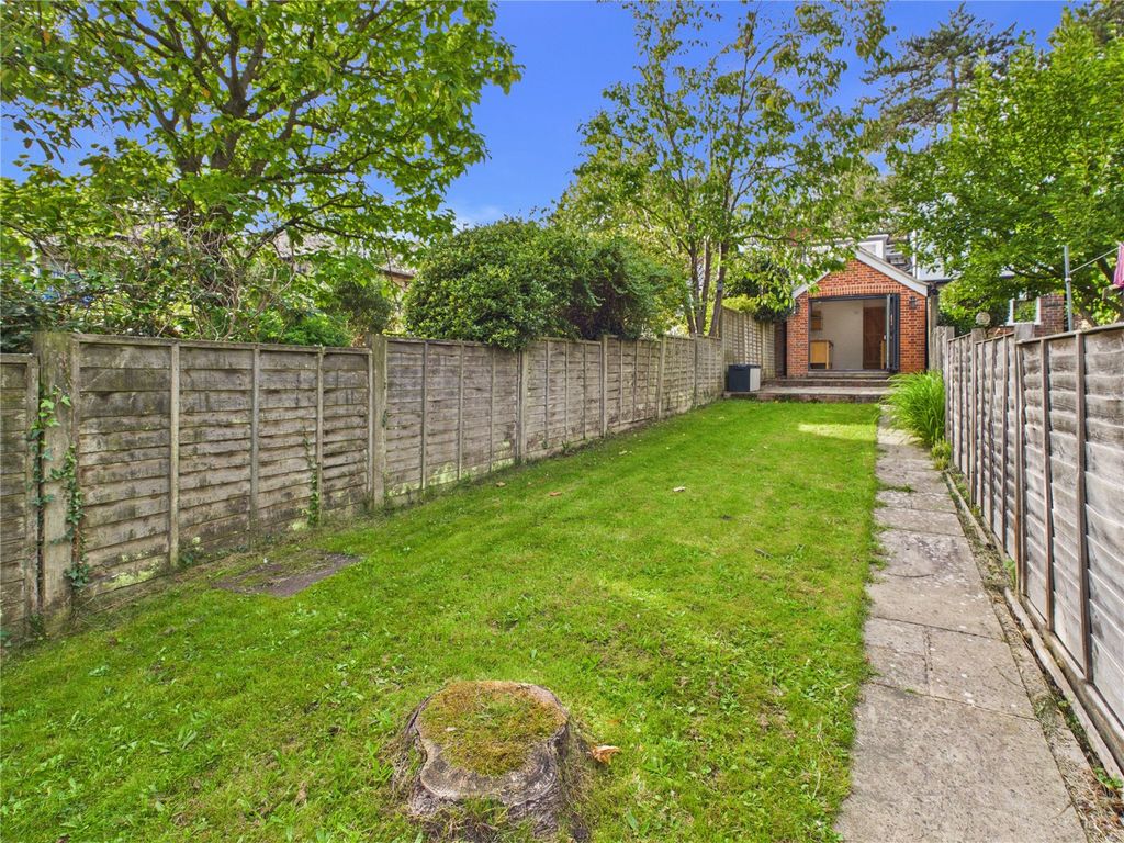 Property photo 3 of 20 Picture No. 17