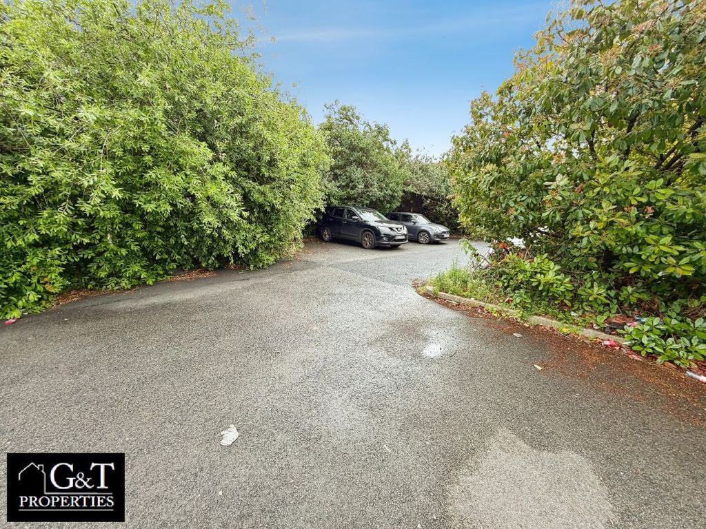 Property photo 2 of 16 Rear Parking