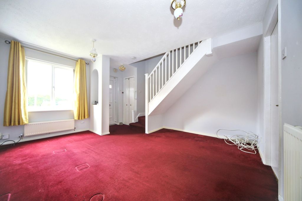 Property photo 2 of 13