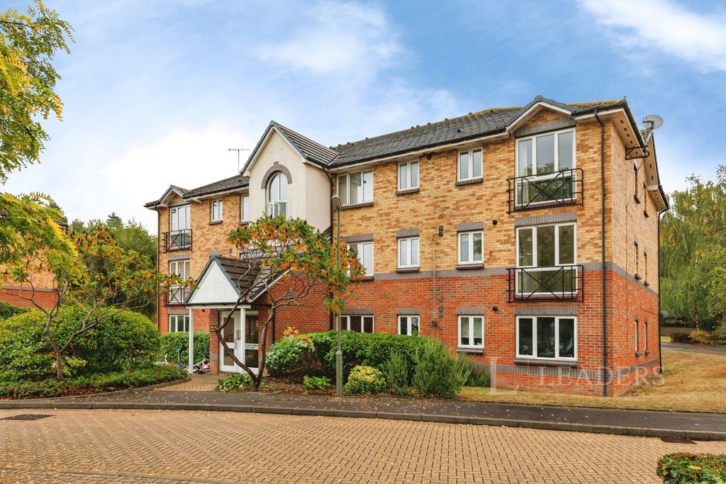 Property photo 1 of 15 Pbox-Img.Jpg
