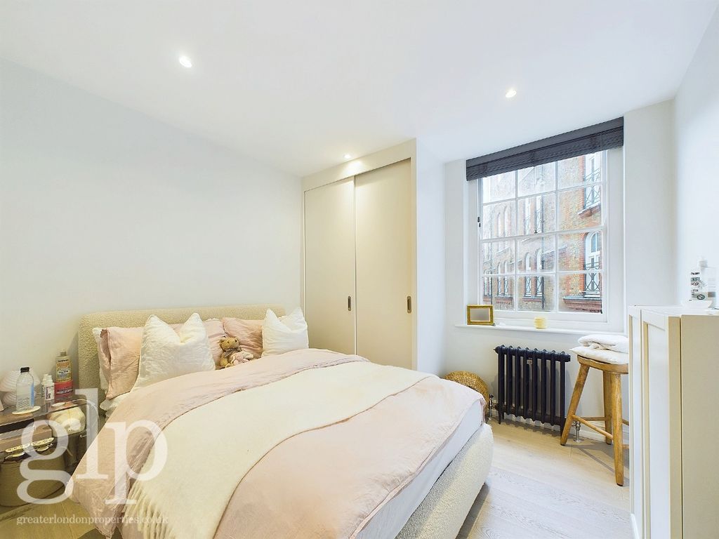 Property photo 2 of 18 965164