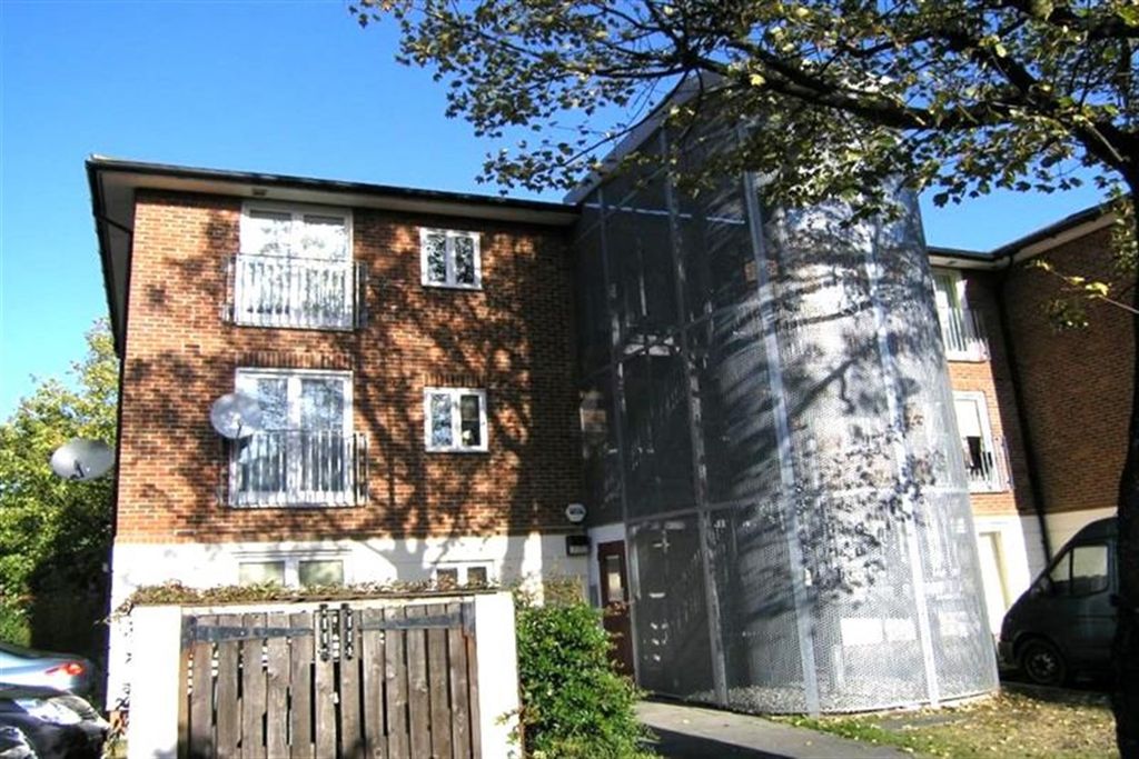 Property photo 1 of 16 (Main)