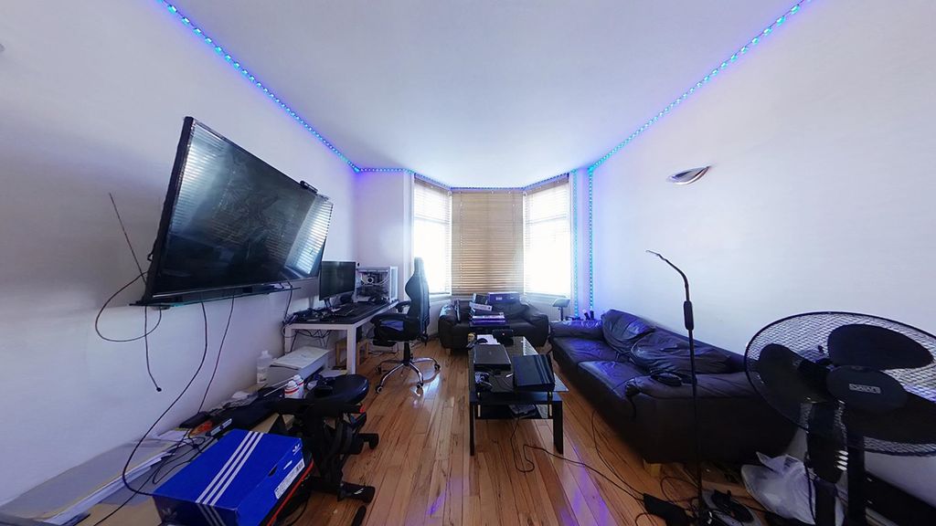 Property photo 3 of 9 (Flat 3) Open Plan Living Room