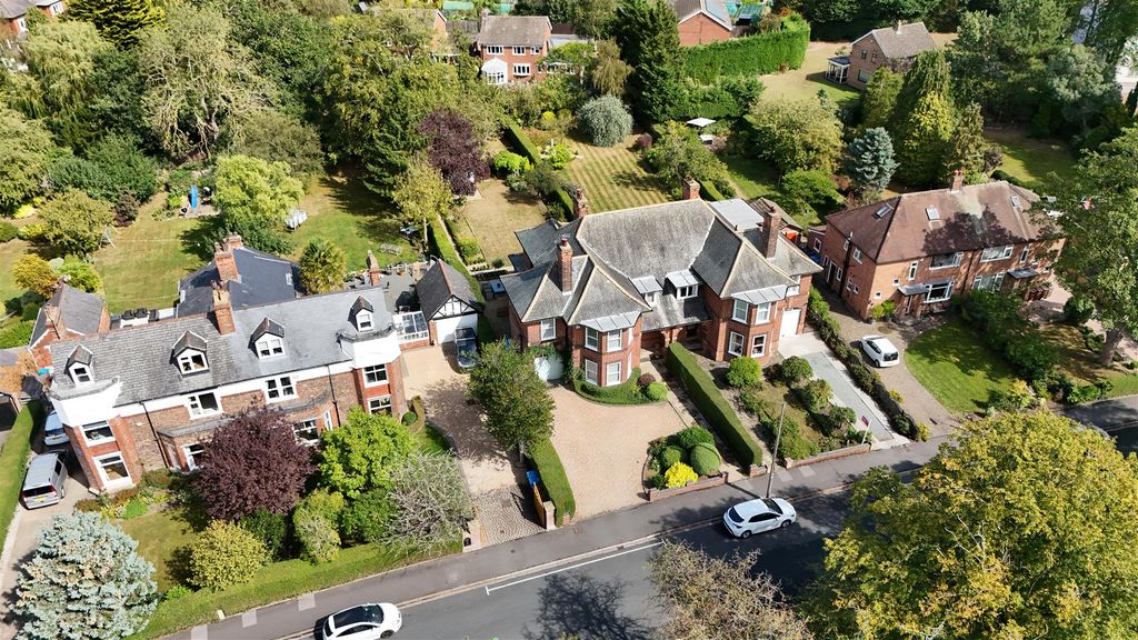 Property photo 1 of 31 Dji_20250826140456_0186_D.Jpg