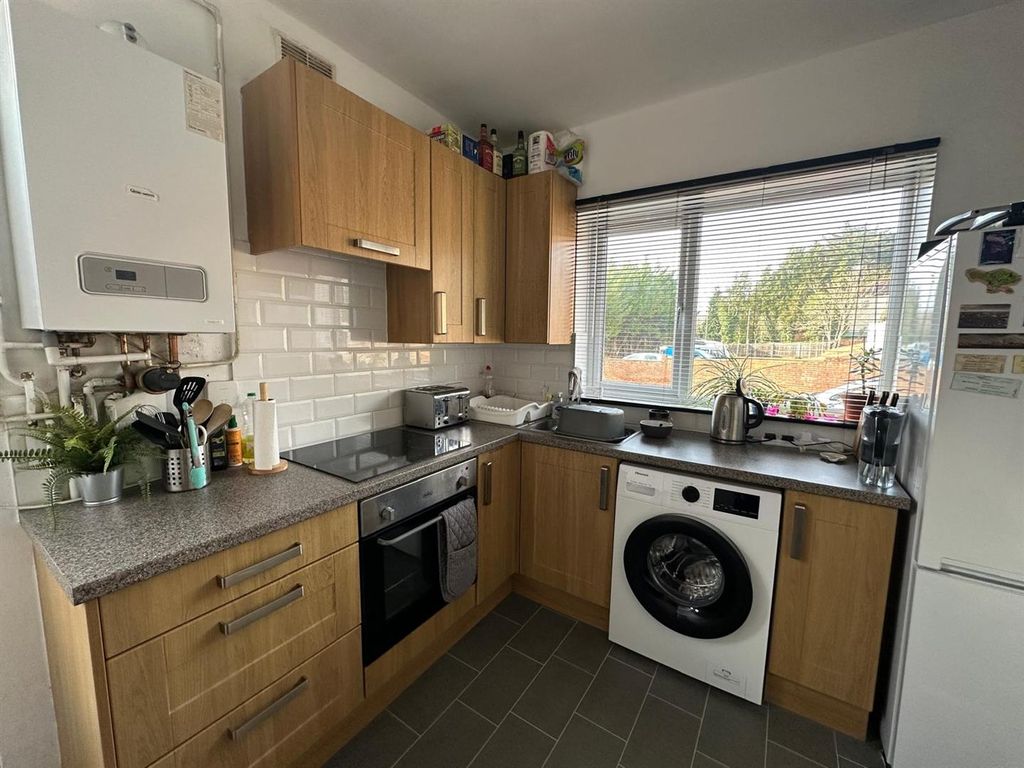 Property photo 3 of 6 Img-20250120-Wa0052.Jpg