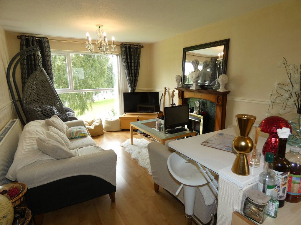 Property photo 3 of 16 Picture No. 08