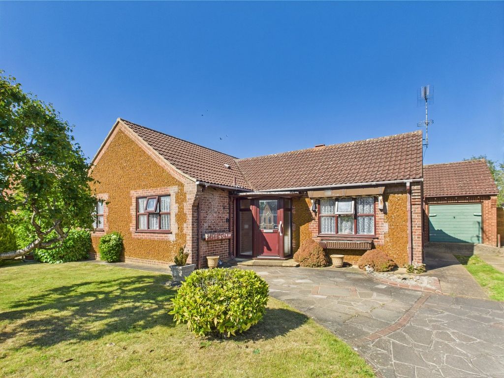 Property photo 1 of 11