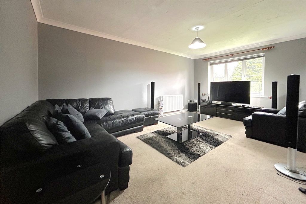 Property photo 2 of 9 Picture 2