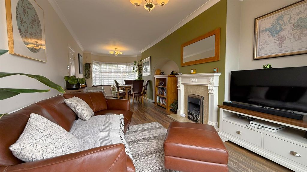 Property photo 2 of 21 12.Jpeg