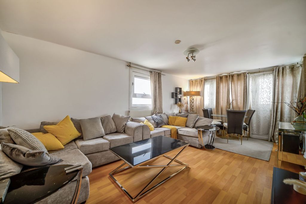 Property photo 3 of 15 Picture No. 07