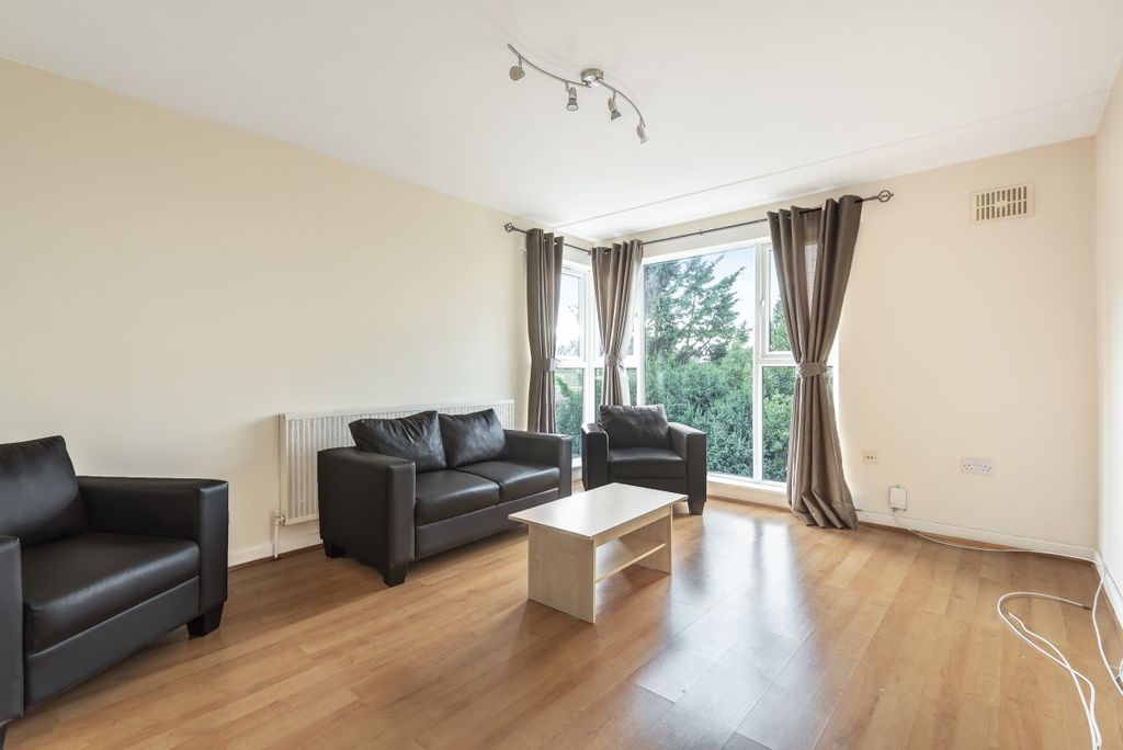 Property photo 1 of 7 421028 (2)