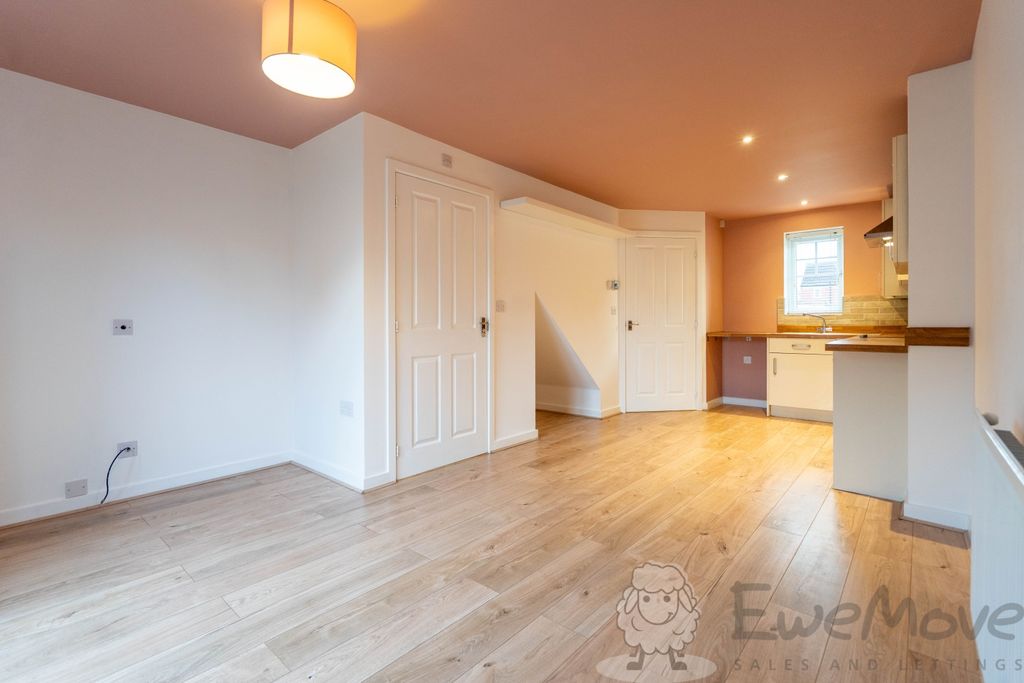 Property photo 3 of 8 Open-Plan Kitchen-Diner