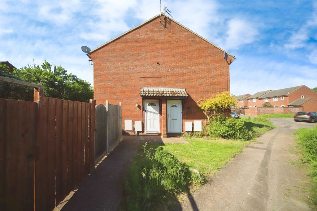 Property photo 1 of 18