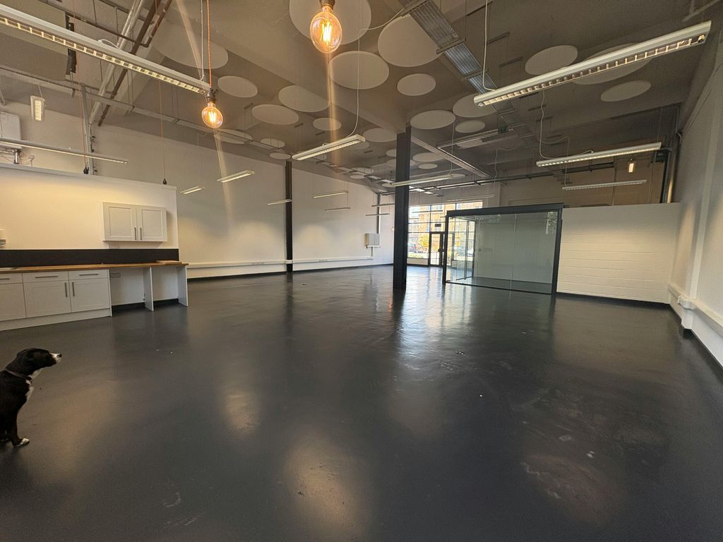 Property photo 2 of 59 Img_9415.Jpg