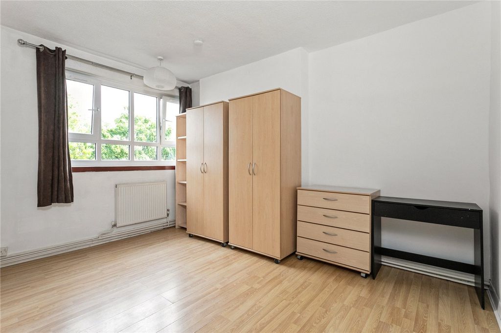 Property photo 3 of 12 Picture No. 15