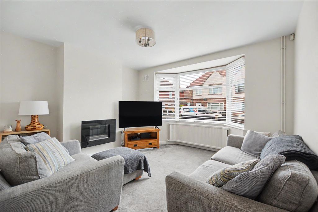 Property photo 2 of 19 Living Room