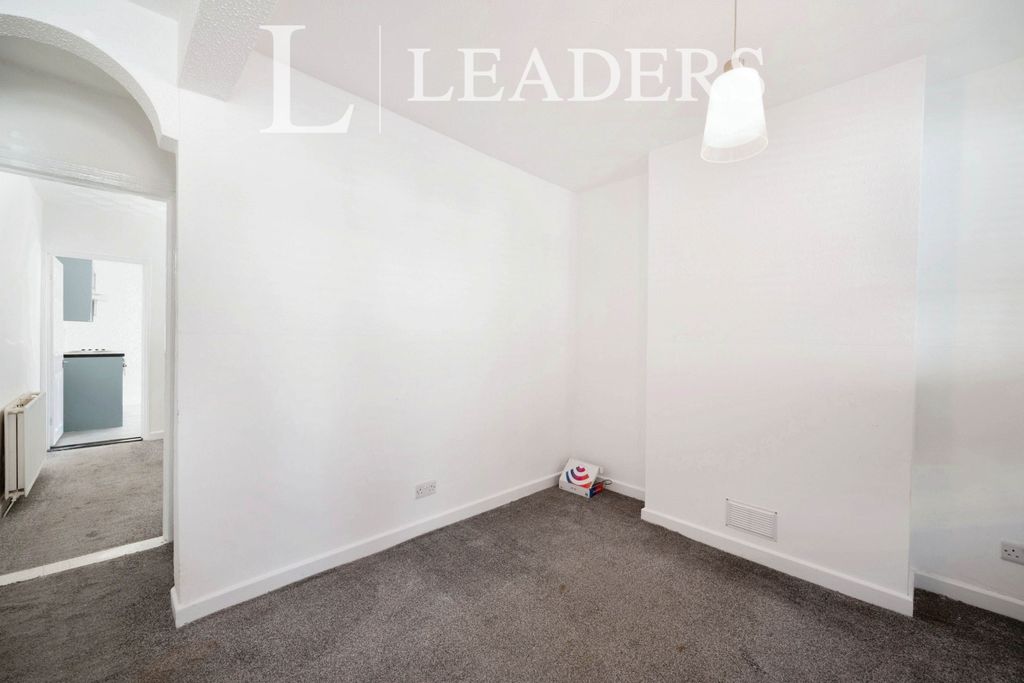 Property photo 3 of 10 Property Image