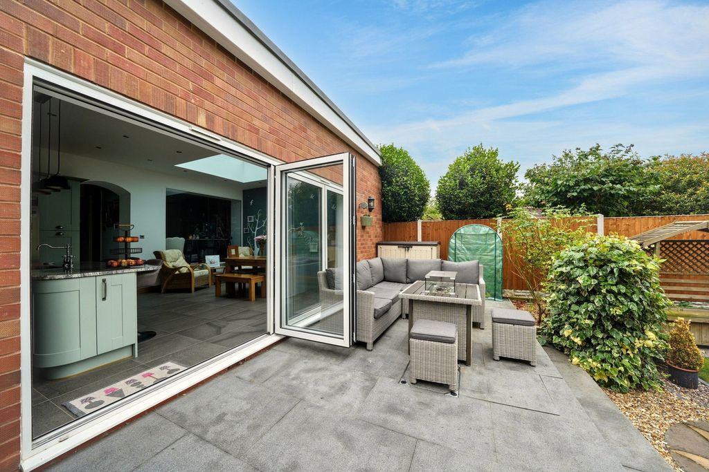 Property photo 2 of 65