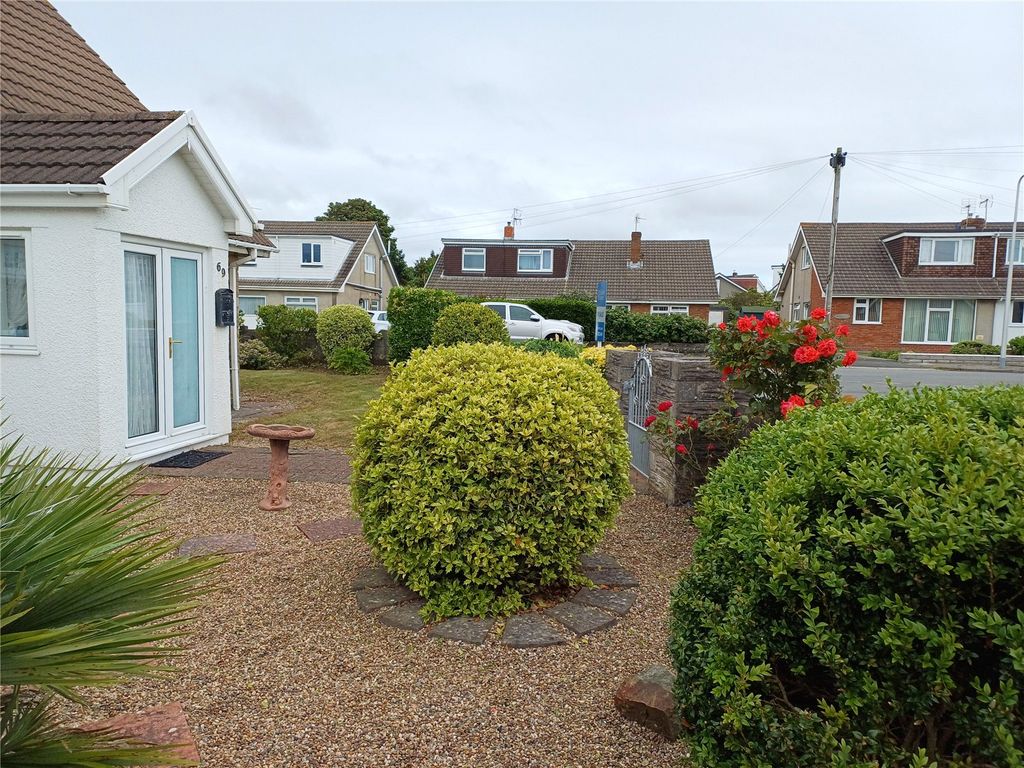 Property photo 2 of 18 Picture No. 40