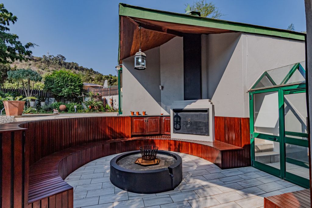 Property photo 3 of 44 Pt1713498